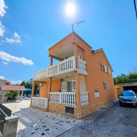 Apartman Mile