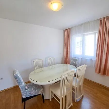 Mile Apartamento Split