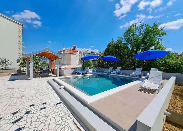Mile Apartman